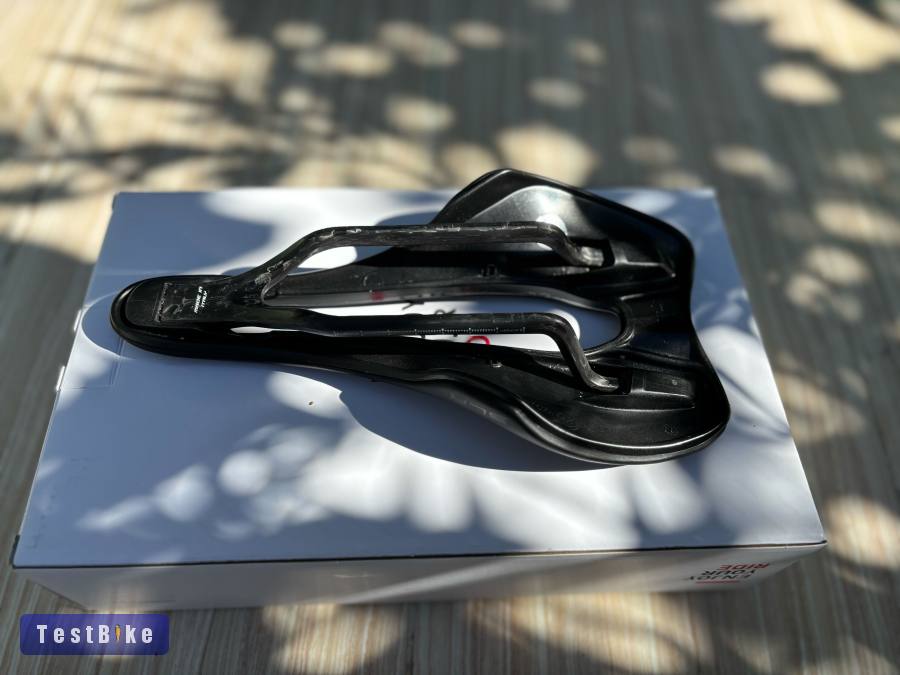 Selle Italia SLR Boost Superflow Kit Carbonio