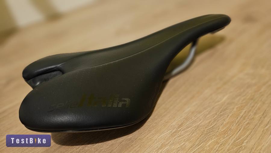 Selle Italia Slr Boost Ti 316 titánpálcás kerékpár nyereg