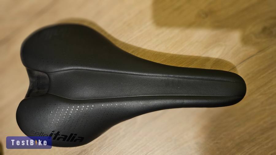 Selle Italia Slr Boost Ti 316 titánpálcás kerékpár nyereg
