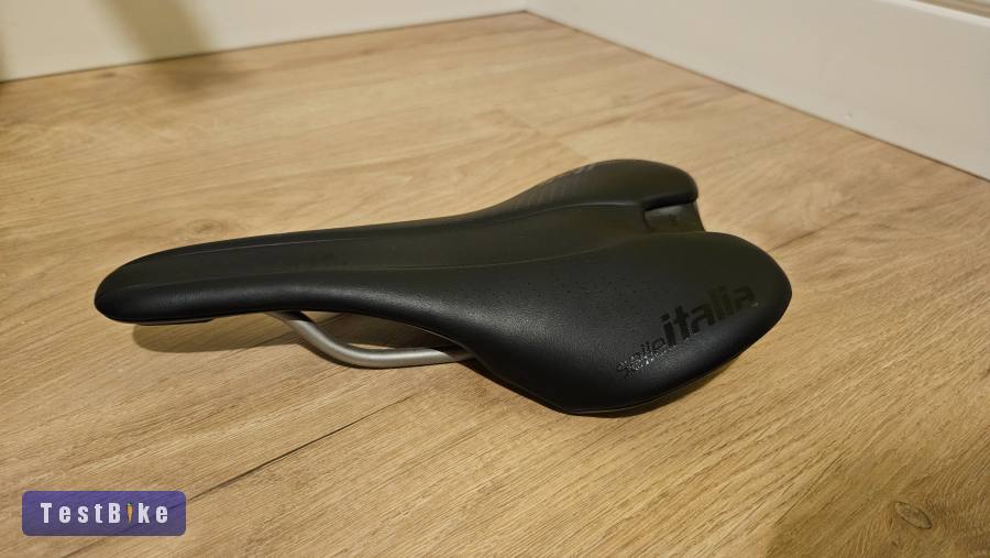 Selle Italia Slr Boost Ti 316 titánpálcás kerékpár nyereg