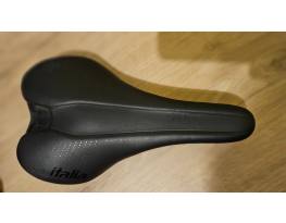 Selle Italia Slr Boost Ti 316 titánpálcás kerékpár nyereg