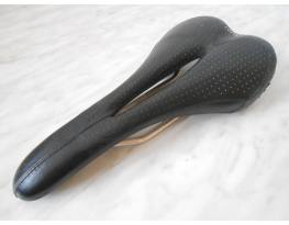 Selle Italia SLR Gel Flow nyereg