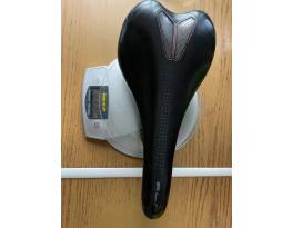 Selle Italia SLR karbon nyereg eladó! 130g
