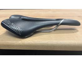 Selle Italia SLR nyereg, Ti 316, Carbon Fibre, Bio Fit Foam