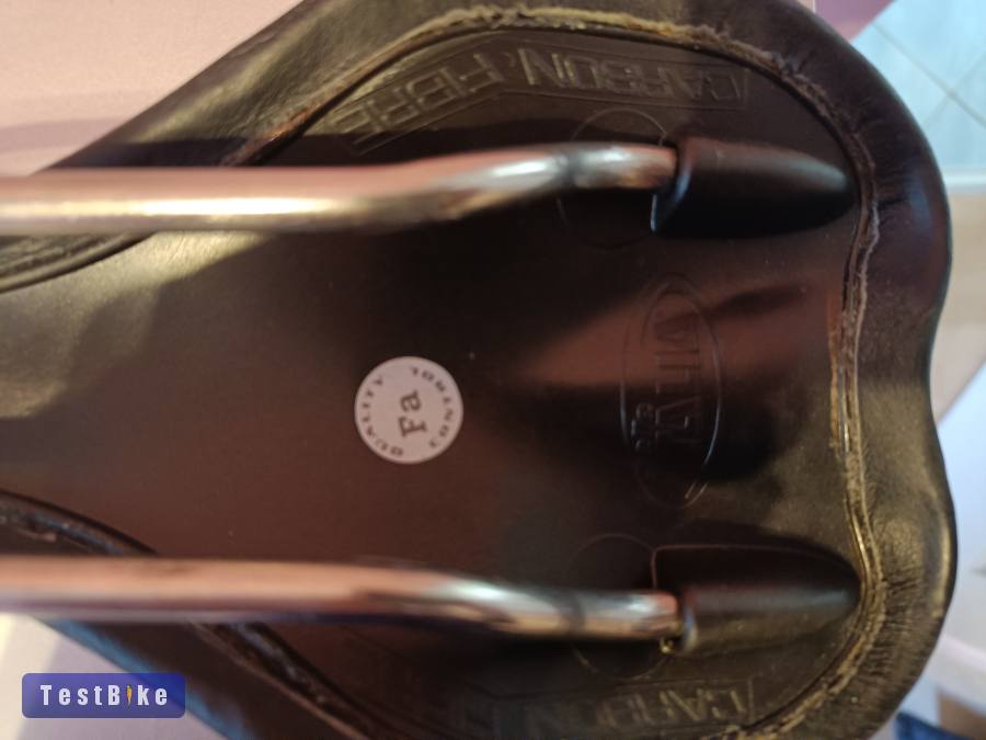 Selle Italia SLR nyereg