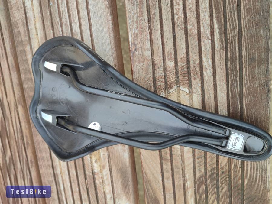 Selle Italia SLR nyereg magnesium 