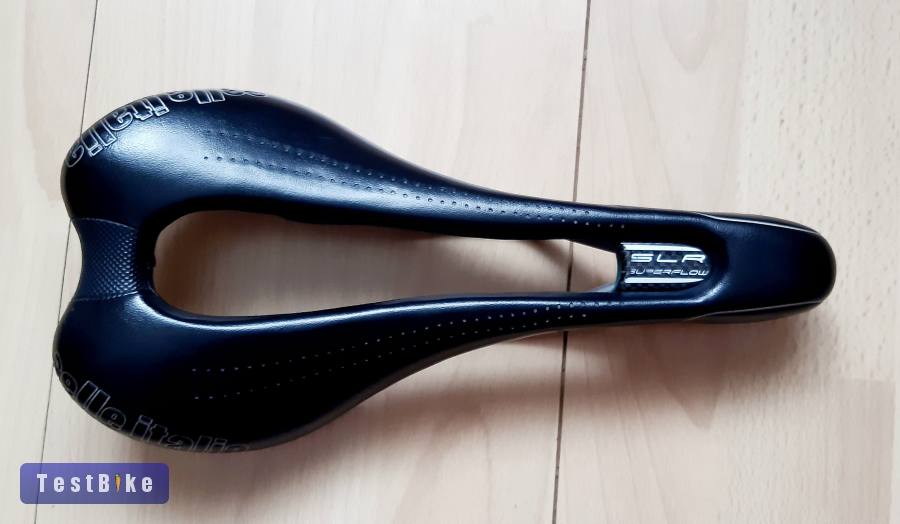 Selle Italia SLR Superflow karbon, titánium nyereg. Kb. új! 