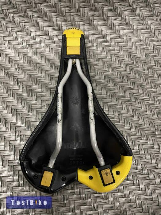 Selle Italia Turbo Matic 3 országúti nyereg