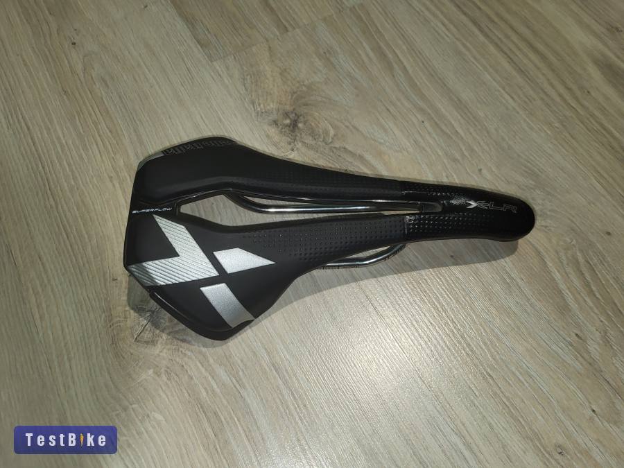 Selle Italia X-LR Ti Superflow kerékpárnyereg 145 mm széles