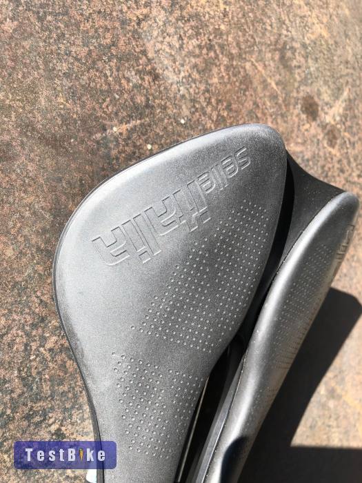 Selle Italia X Superflow Boost 145mm nyereg