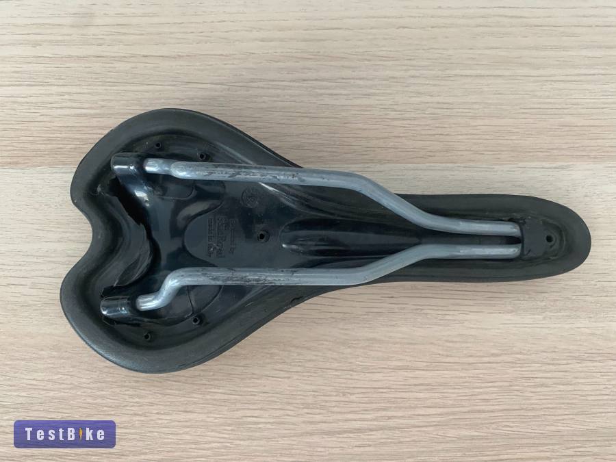 Selle Royal országúti nyereg – 3000 Ft