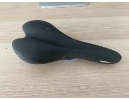 Selle Royal országúti nyereg – 3000 Ft