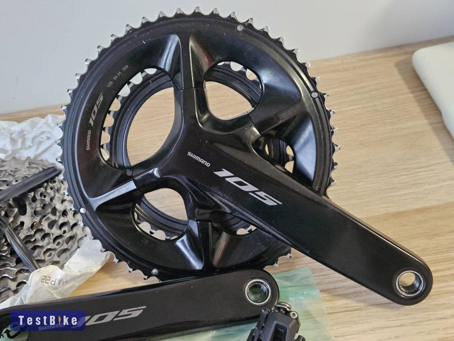 Shimano 105, 12 sebességes váltás hajtás szett