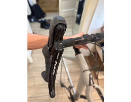 Shimano 105 R7000 fékváltó karok + féktestek