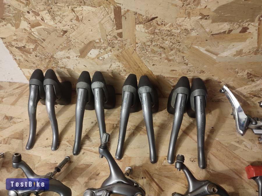 Shimano 600 trikolor alkatrészek 