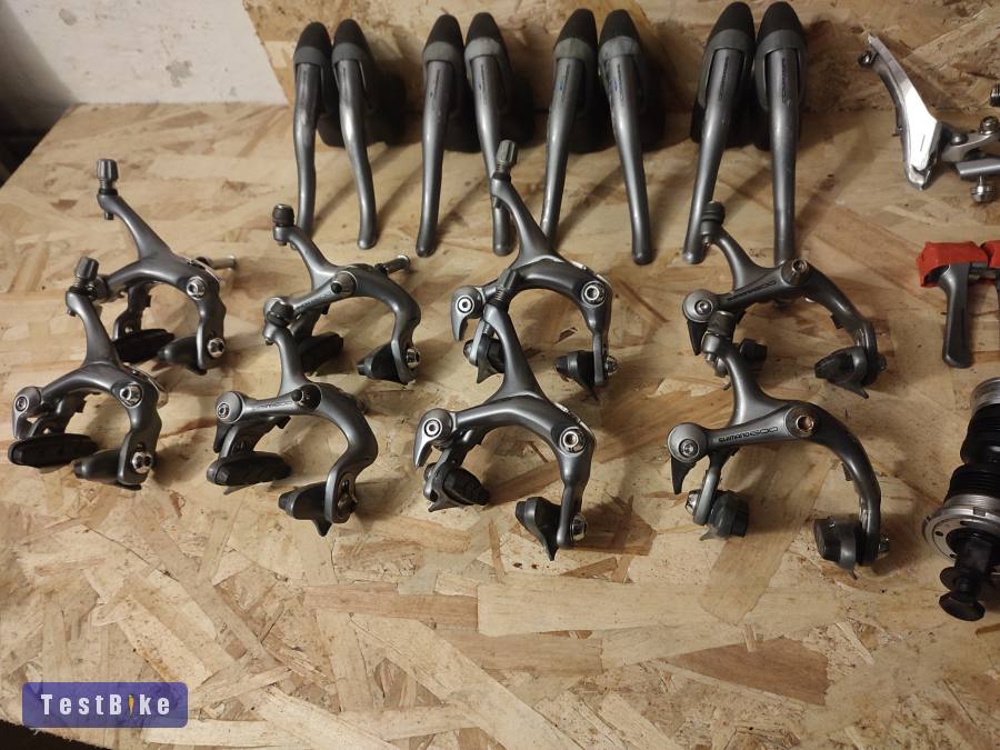 Shimano 600 trikolor alkatrészek 