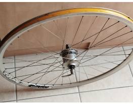 Shimano 622-es, 28 -as agygenerátoros kerék jó állapotban 