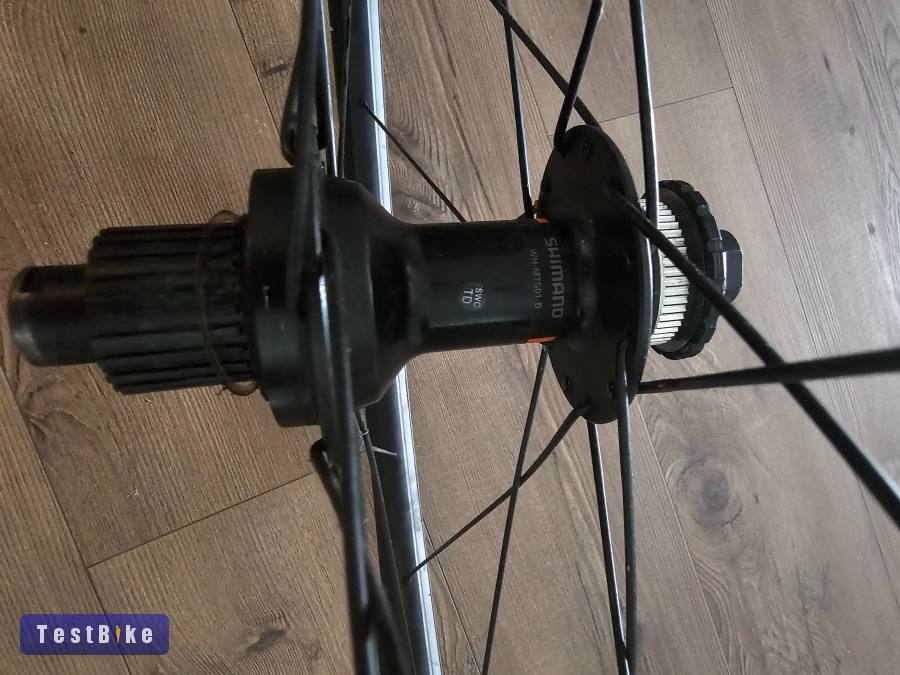 Shimano 622X24C kerékszett + 12s lánckeréksor