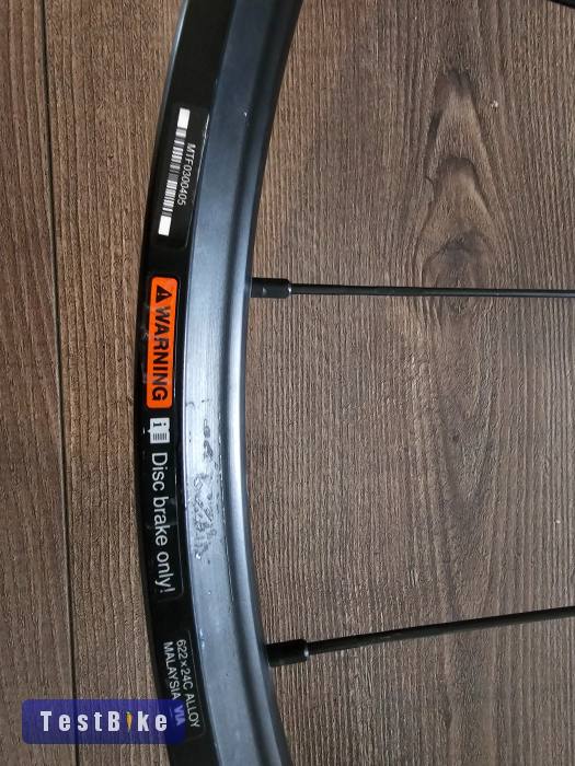 Shimano 622X24C kerékszett + 12s lánckeréksor