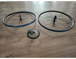 Shimano 622X24C kerékszett + 12s lánckeréksor