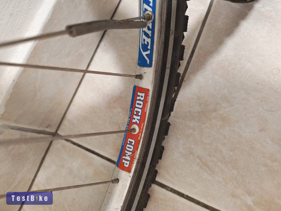 Shimano agyas kerékszettek