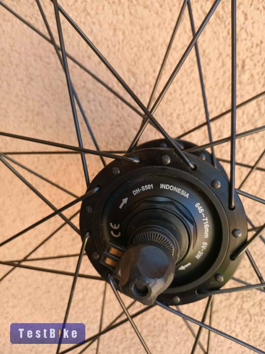 Shimano ALFINE agydinamós első kerék+ lámpák.