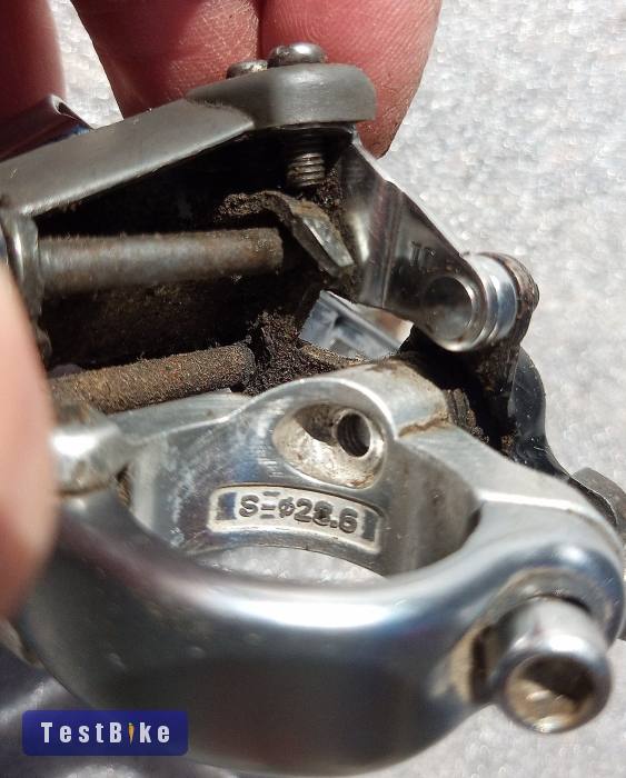 Shimano Alivio első váltó