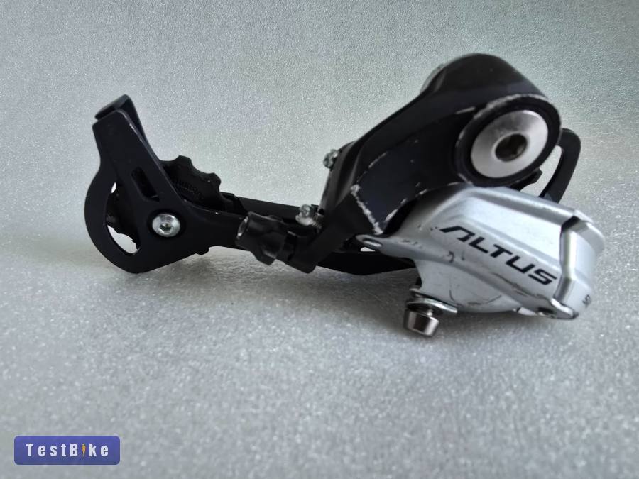 Shimano Altus RD-M370 hátsó váltó