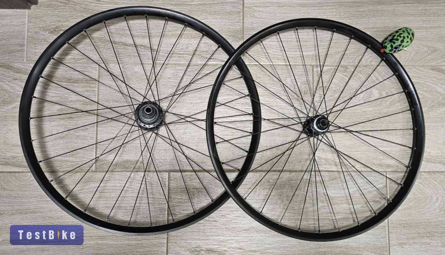 Shimano Microspline Thru , Alex felnis 27,5 kerékszett eladó