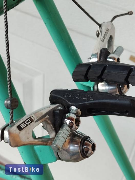 Shimano BR-M735 Deore XT 2 pár fék (első és hátsó szett). 