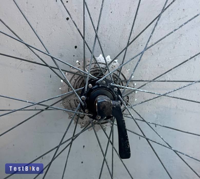 Shimano Claris 9 sebességes hátsó országúti kerék