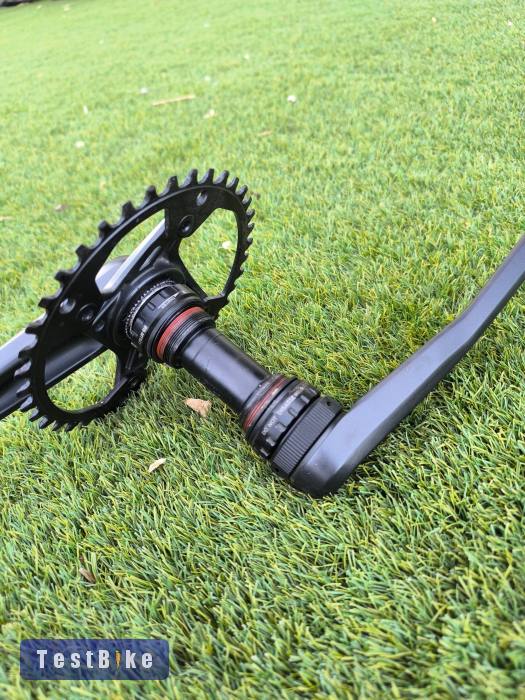 Shimano Cues 175mm hajtókar+csapágy