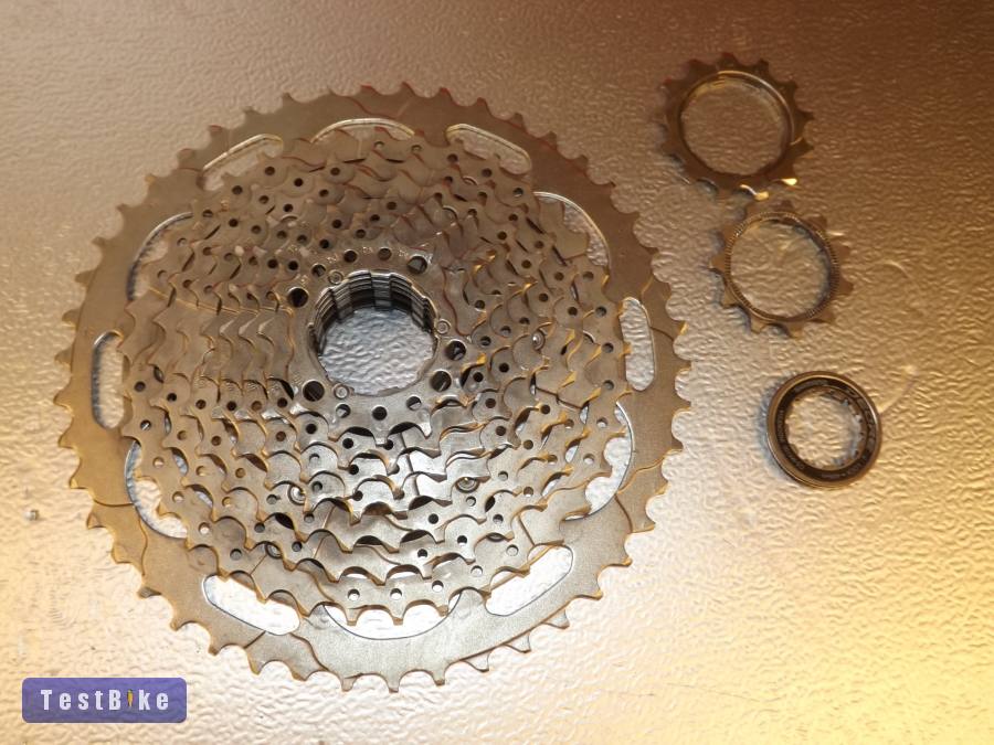 Shimano Deore CS-M4100 11-46T lánckeréksor, 10s