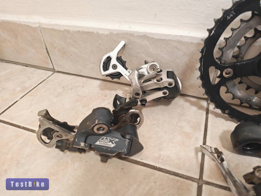 Shimano Deore LX hátsó váltó 9 seb