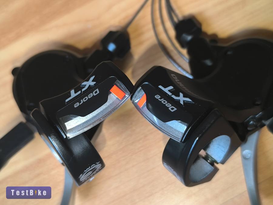 Shimano Deore XT 3x9 váltókarok