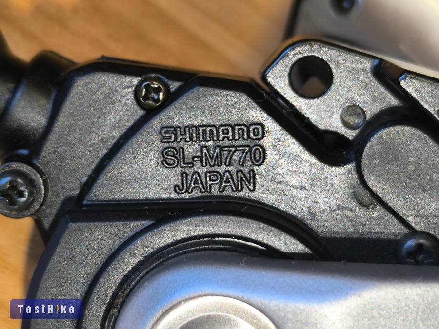 Shimano Deore XT 3x9 váltókarok SL-M770