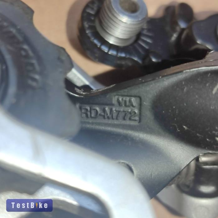 Shimano Deore XT 9-es hátsó váltó 772