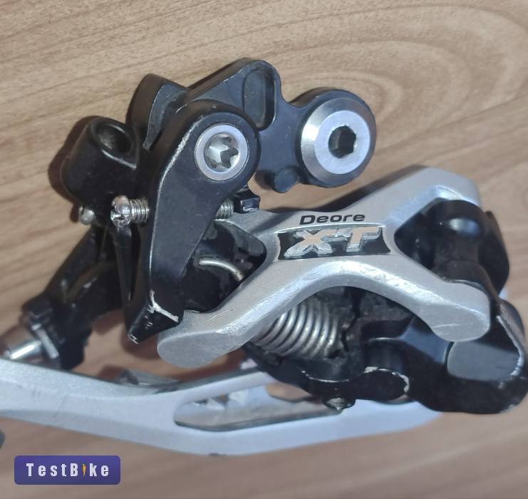 Shimano Deore XT 9-es hátsó váltó 772