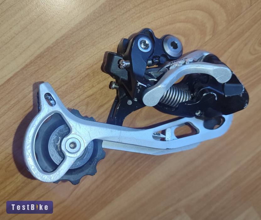 Shimano Deore XT 9-es hátsó váltó 772