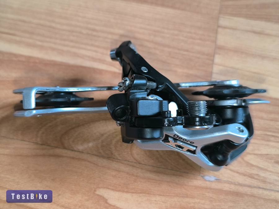 Shimano Deore XT 9-es hátsó váltó