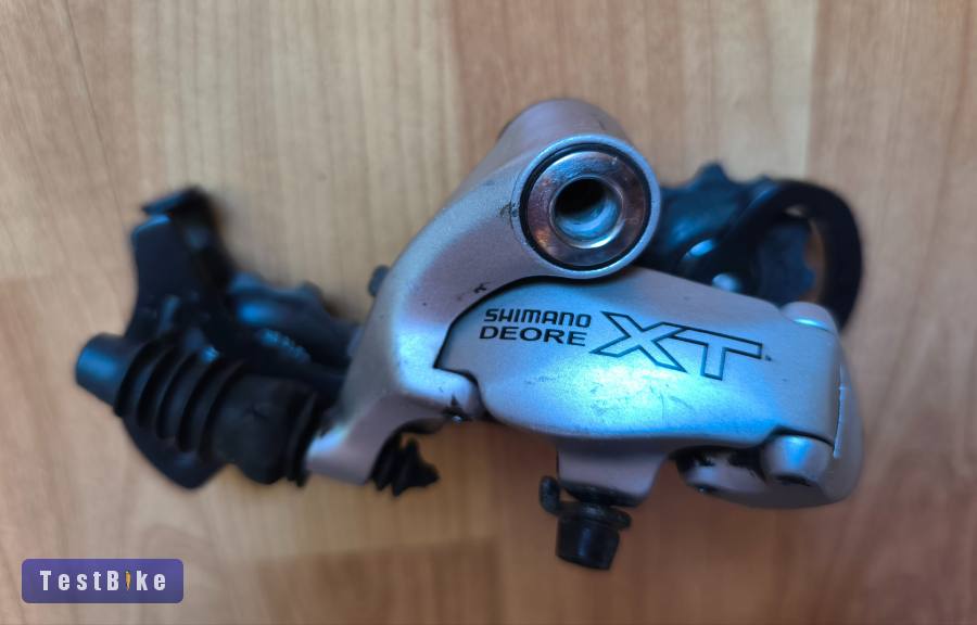 Shimano Deore XT 9-es hátsó váltó