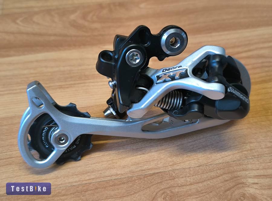 Shimano Deore XT 9-es hátsó váltó RD-M772