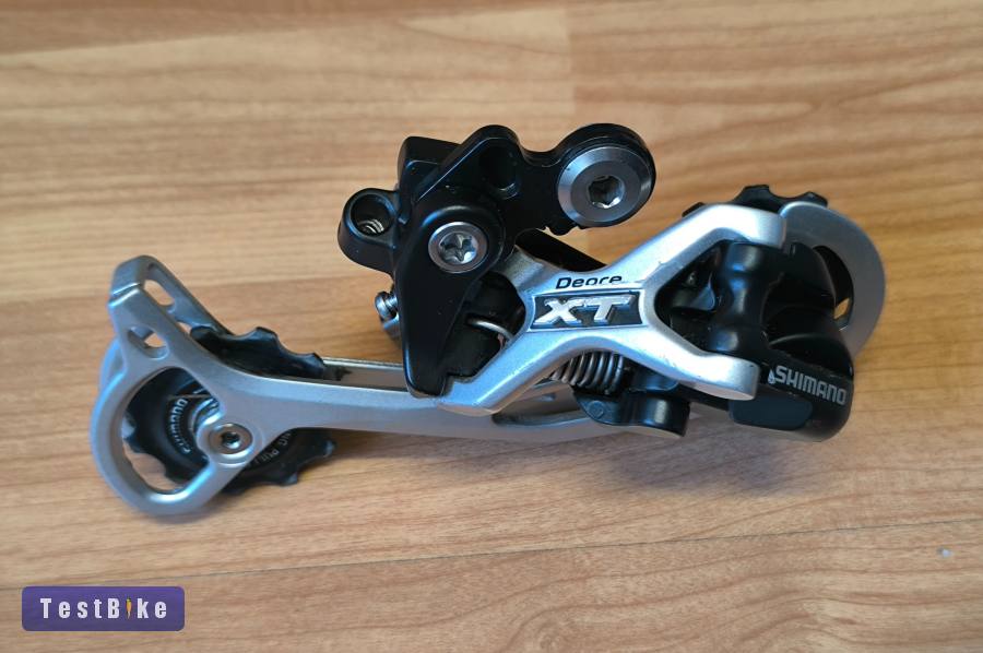 Shimano Deore XT 9-es hátsó váltó RD-M772
