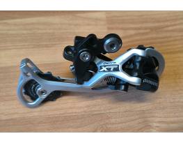 Shimano Deore XT 9-es hátsó váltó RD-M772