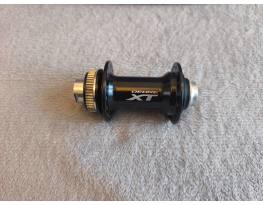 Shimano Deore XT Centerlock 32H első agy 100×15mm