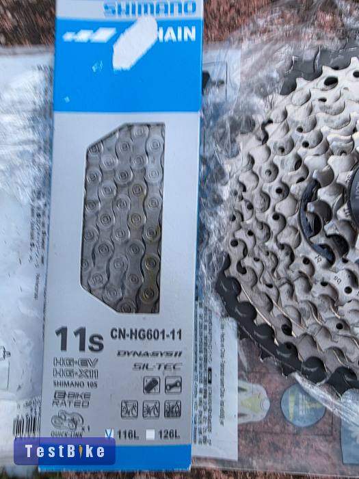 Shimano Deore XT CS-M8000 11/42+Új Shimano HG601 lánc eladó