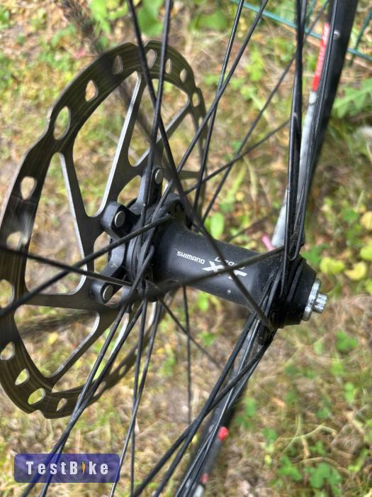 Shimano Deore XT e+h CL agyak ajándék DT felnikkel.