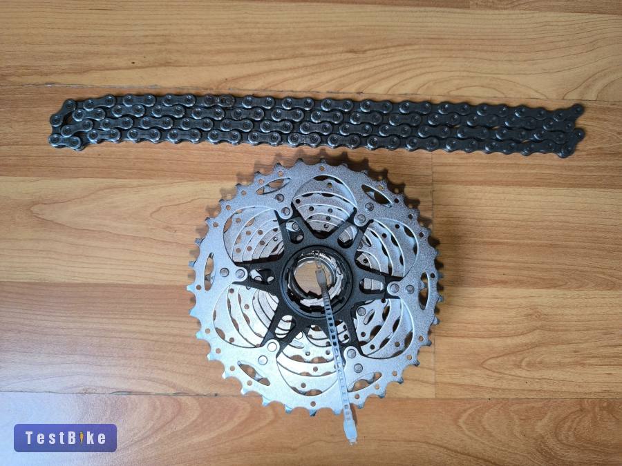 Shimano Deore XT fogaskoszorú Cs-M771-10 SLX lánccal