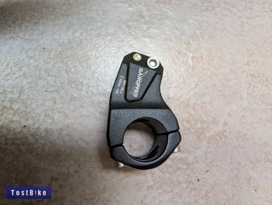 Shimano Deore XT hajtómű, KTM, Rockbros iparis pedál stb