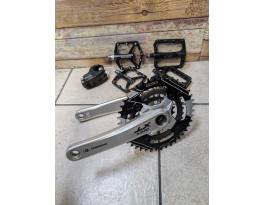 Shimano Deore XT hajtómű, KTM, Rockbros iparis pedál stb